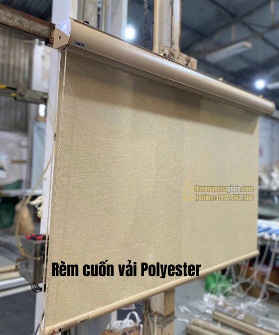 rèm cuốn vải polyester