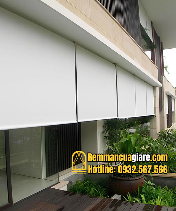 Giá Lắp Màn, Rèm cuốn cao cấp Vạn Thái Star Blinds ban công ngoài trời TPHCM